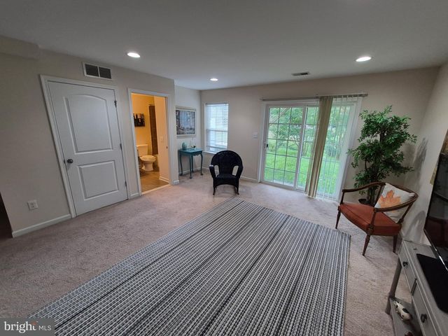 150 JENNY DR, Bear, DE 19701