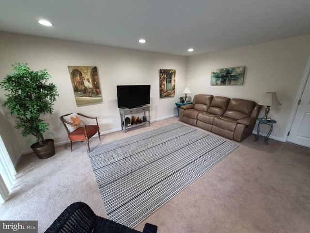 150 JENNY DR, Bear, DE 19701