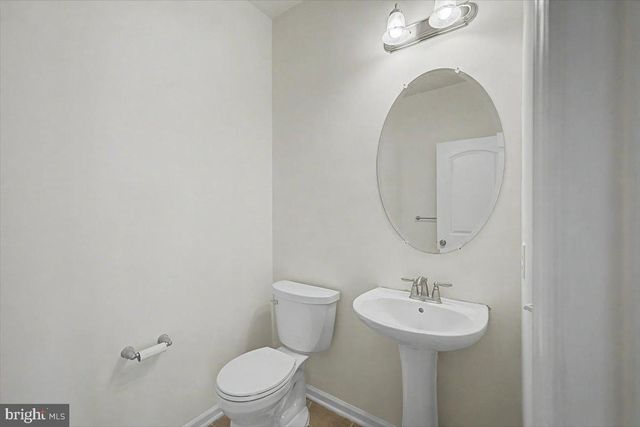 150 JENNY DR, Bear, DE 19701