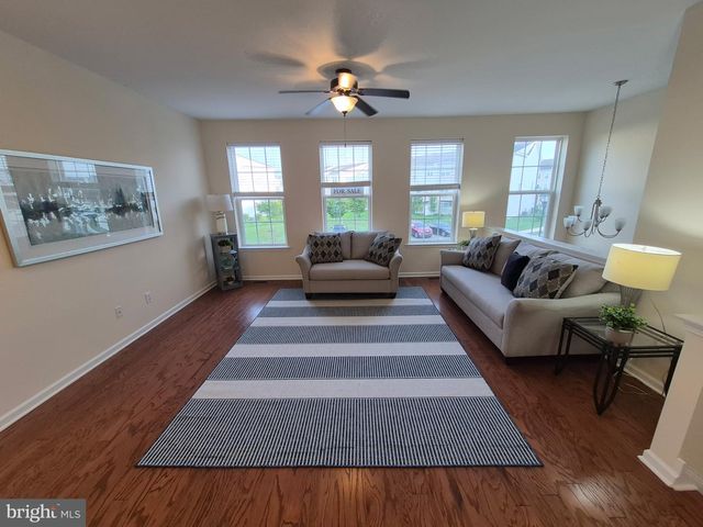 150 JENNY DR, Bear, DE 19701
