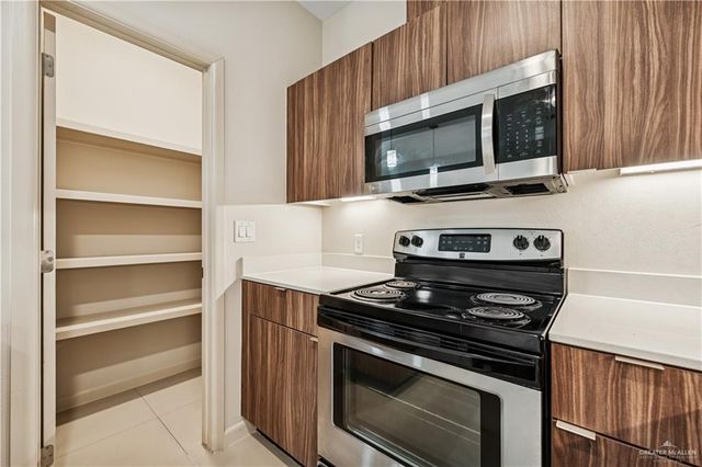 1201 E Olympia Avenue E 3, Mcallen, TX 78503