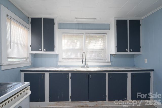 1823 2nd Street, Salisbury, NC 28144