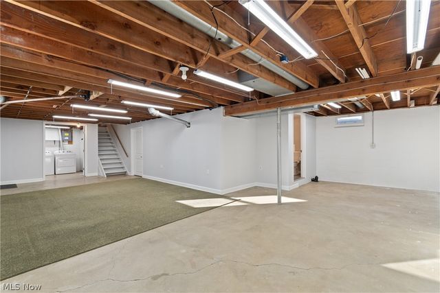 136 S Metzger Avenue, Rittman, OH 44270