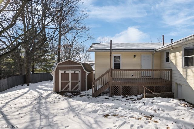 136 S Metzger Avenue, Rittman, OH 44270