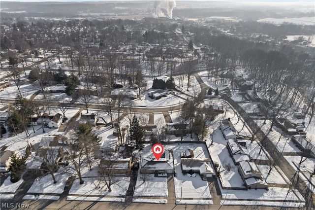 136 S Metzger Avenue, Rittman, OH 44270