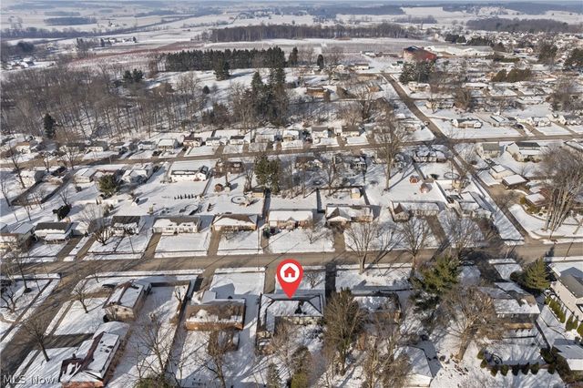 136 S Metzger Avenue, Rittman, OH 44270