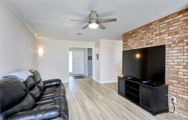 103 Calico Lane, Ballwin, MO 63011