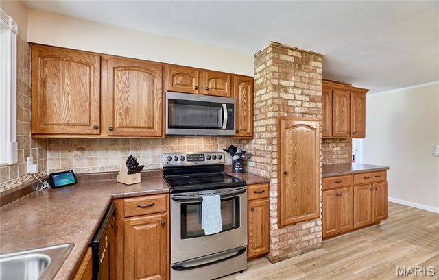 103 Calico Lane, Ballwin, MO 63011