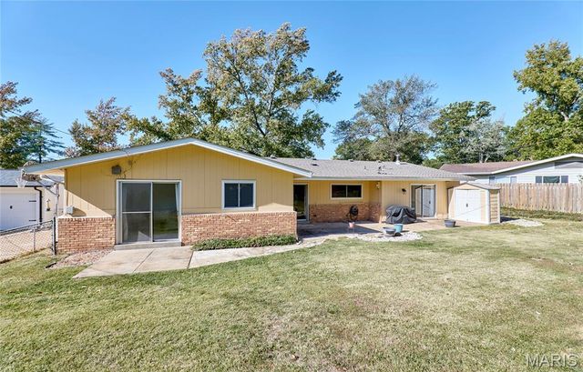 103 Calico Lane, Ballwin, MO 63011