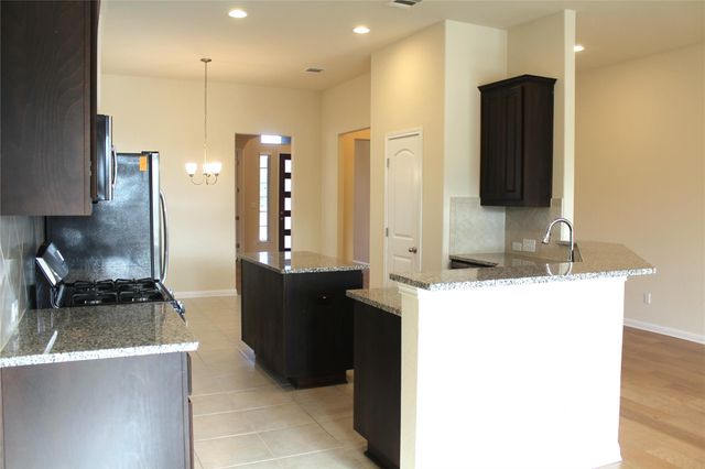 2765 Sorano Ave, Round Rock, TX 78665