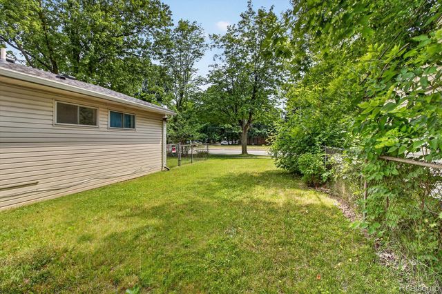 1459 Grove Road, York Charter Township, MI 48198