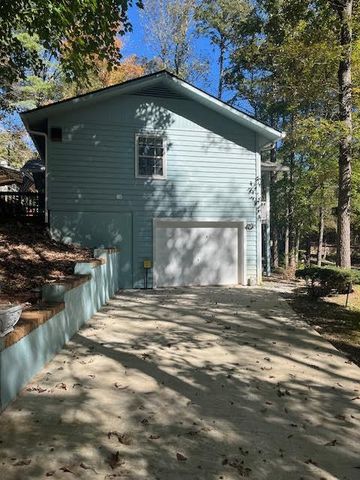 5147 Summerwood Lane, Young Harris, GA 30582