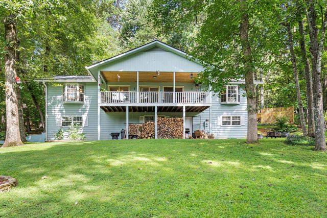 5147 Summerwood Lane, Young Harris, GA 30582