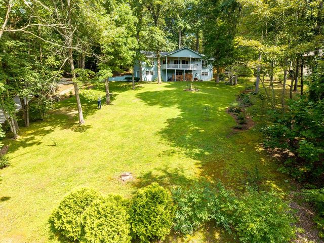 5147 Summerwood Lane, Young Harris, GA 30582