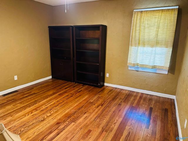 2004 Lookout Street, Gadsden, AL 35904