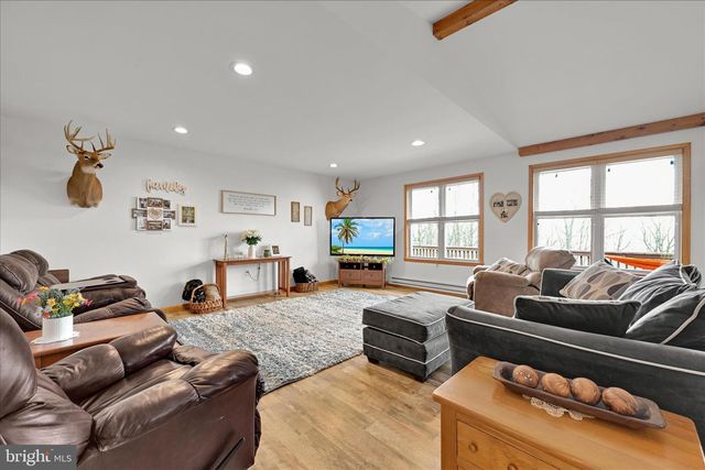 1144 CATAWISSA RD, Tamaqua, PA 18252