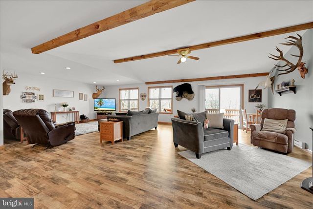1144 CATAWISSA RD, Tamaqua, PA 18252