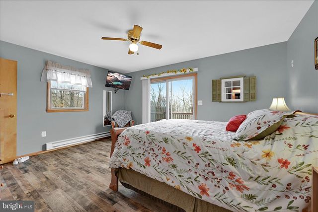 1144 CATAWISSA RD, Tamaqua, PA 18252