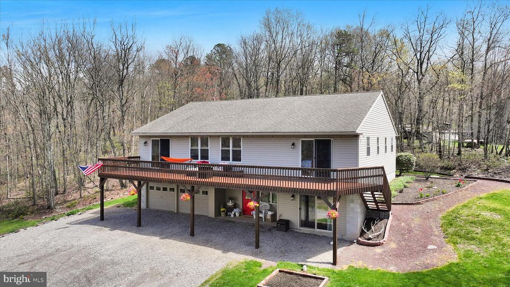 1144 CATAWISSA RD, Tamaqua, PA 18252