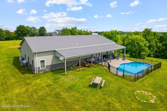 1750 Greens Chapel Rd, Bloomfield, KY 40008