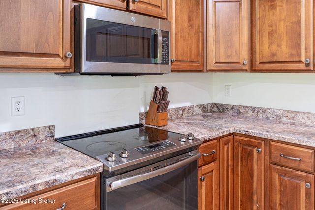 1750 Greens Chapel Rd, Bloomfield, KY 40008