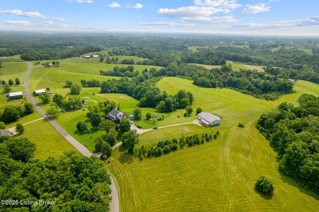 1750 Greens Chapel Rd, Bloomfield, KY 40008