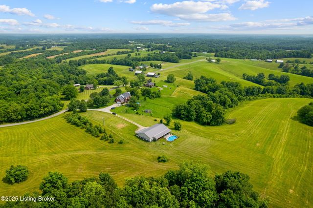 1750 Greens Chapel Rd, Bloomfield, KY 40008