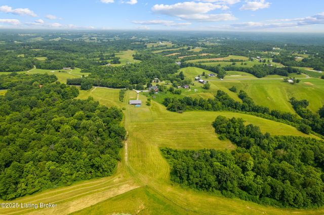 1750 Greens Chapel Rd, Bloomfield, KY 40008