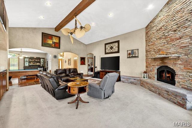 1504 Gedern Drive, Columbia, IL 62236