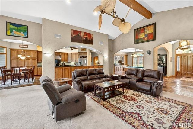 1504 Gedern Drive, Columbia, IL 62236