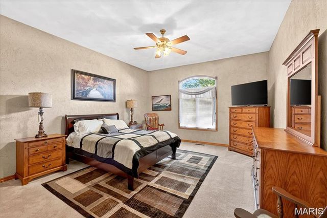 1504 Gedern Drive, Columbia, IL 62236