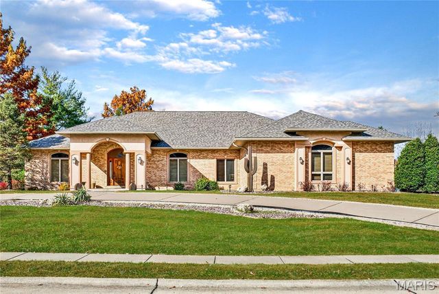 1504 Gedern Drive, Columbia, IL 62236