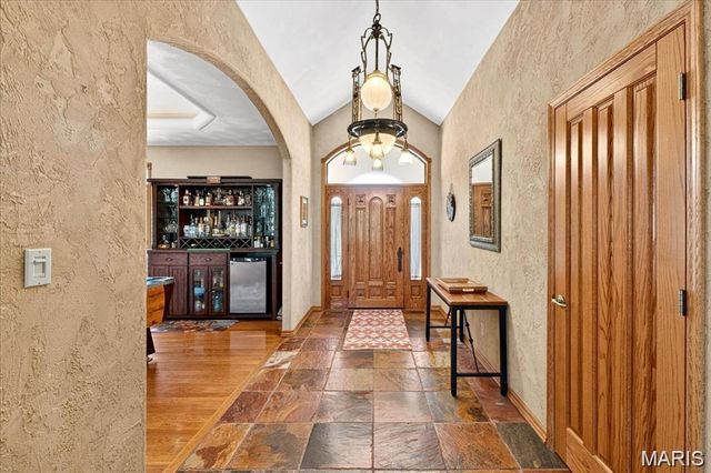 1504 Gedern Drive, Columbia, IL 62236