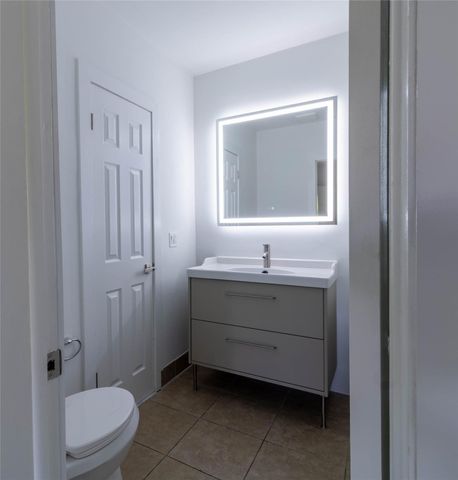 2424 SE 17th Street 305B, Fort Lauderdale, FL 33316