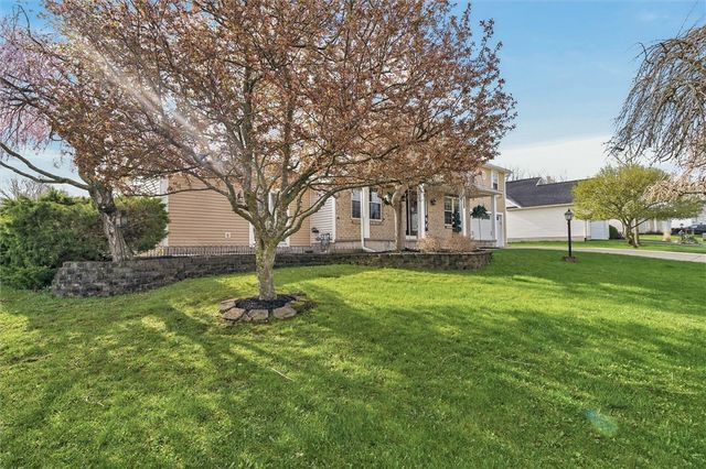 1343 Fieldcrest Lane, Victor, NY 14564