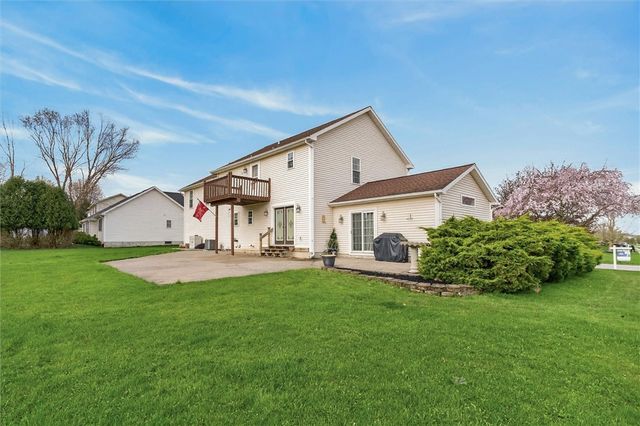 1343 Fieldcrest Lane, Victor, NY 14564