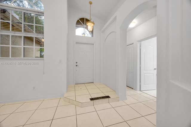 18322 SW 94th Ct, Palmetto Bay, FL 33157