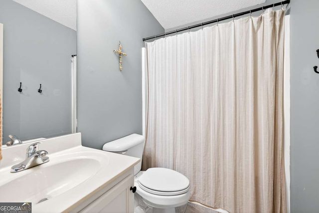 1202 Benton Court, Bethlehem, GA 30620