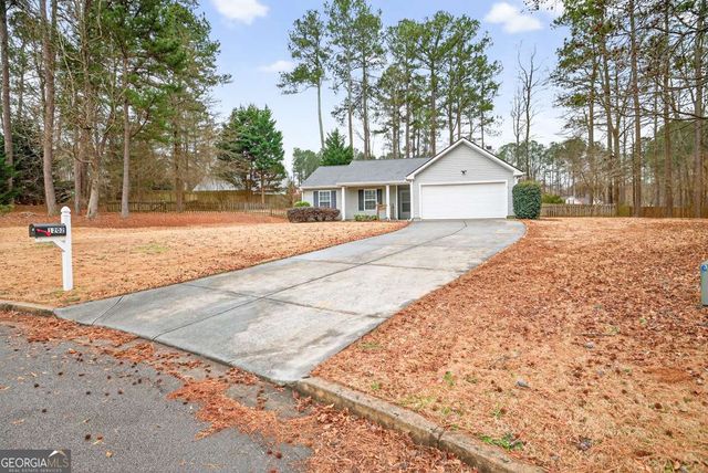 1202 Benton Court, Bethlehem, GA 30620