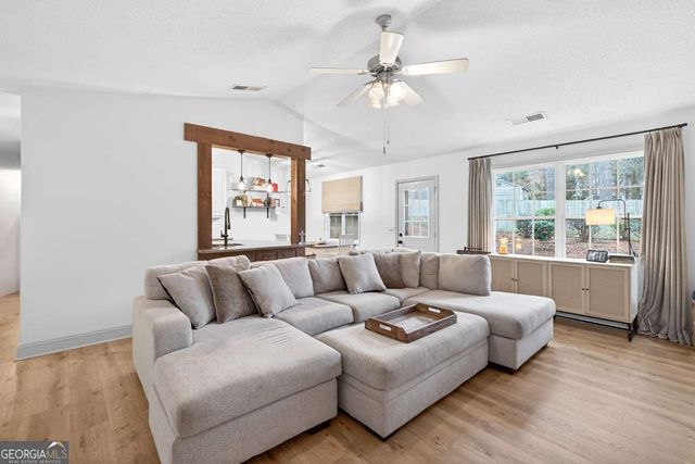 1202 Benton Court, Bethlehem, GA 30620