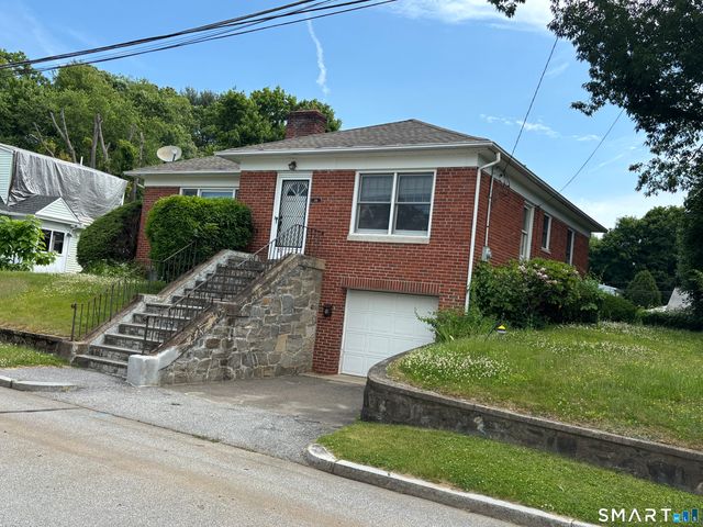 26 Chelton Street, Torrington, CT 06790