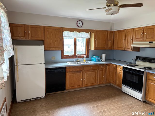 26 Chelton Street, Torrington, CT 06790