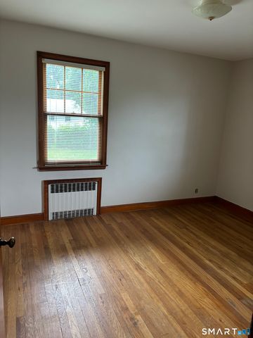 26 Chelton Street, Torrington, CT 06790