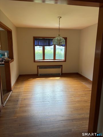 26 Chelton Street, Torrington, CT 06790