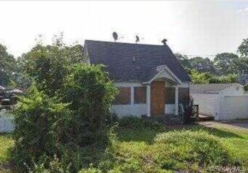 77 Poospatuck Lane, Mastic, NY 11950