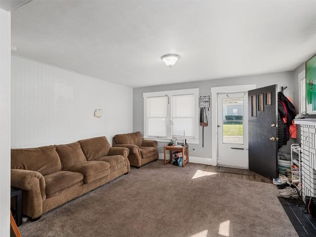 1108 Walnut St, Monaca, PA 15061