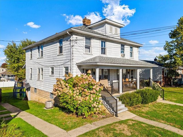 1108 Walnut St, Monaca, PA 15061