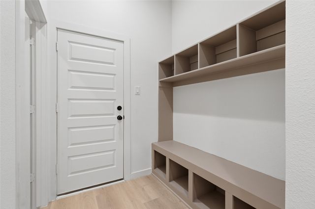 817 Brooks Avenue, Dallas, TX 75208