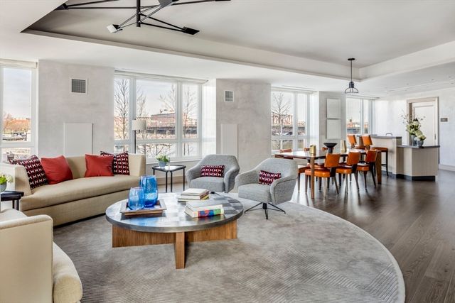 100 Lovejoy Wharf 6C, Boston, MA 02114