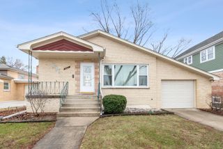 10609 S Kildare Avenue, Oak Lawn, IL 60453